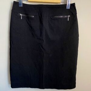 Reitmans Women's Black‎ Pull On Midi Skirt Size 7